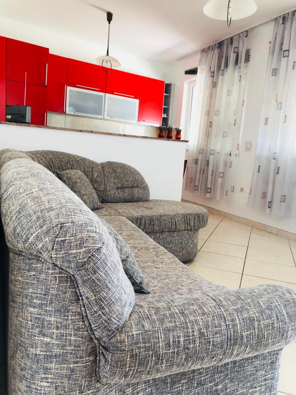 Sea View Apartment, Todorovic โกตอร์ ภายนอก รูปภาพ